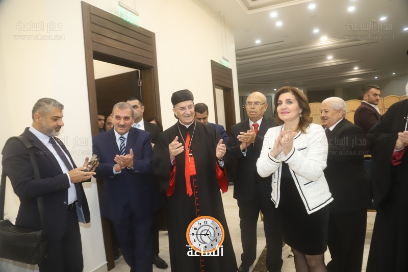 Madar Al-Saa Images