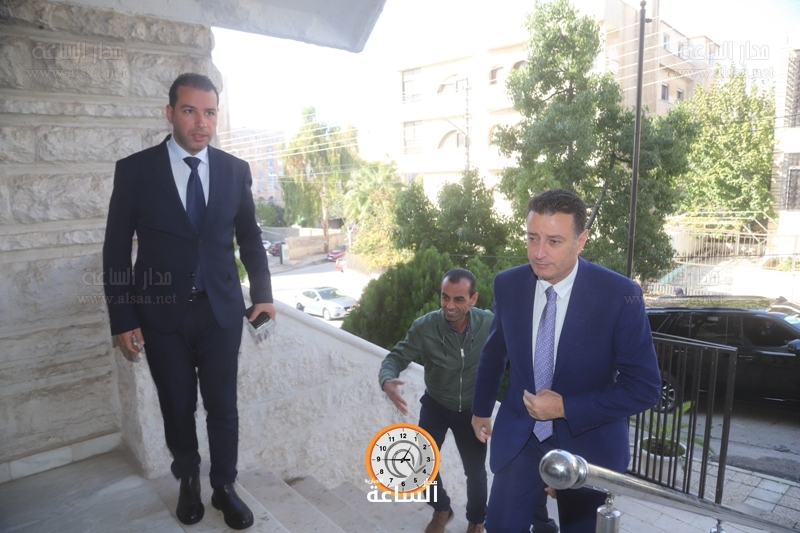 Madar Al-Saa Images