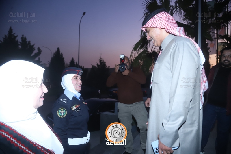 Madar Al-Saa Images