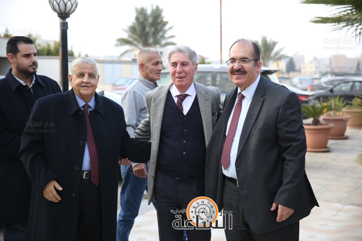 Madar Al-Saa Images 0.3785930245343181