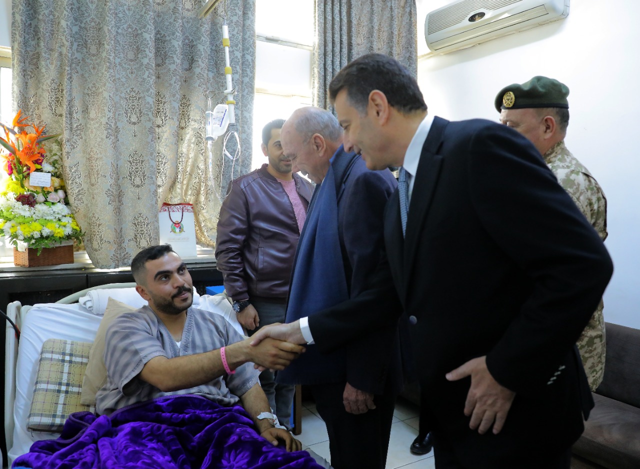 Madar Al-Saa Images 0.5659293591122556