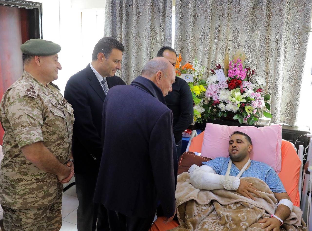 Madar Al-Saa Images 0.8325438288634288