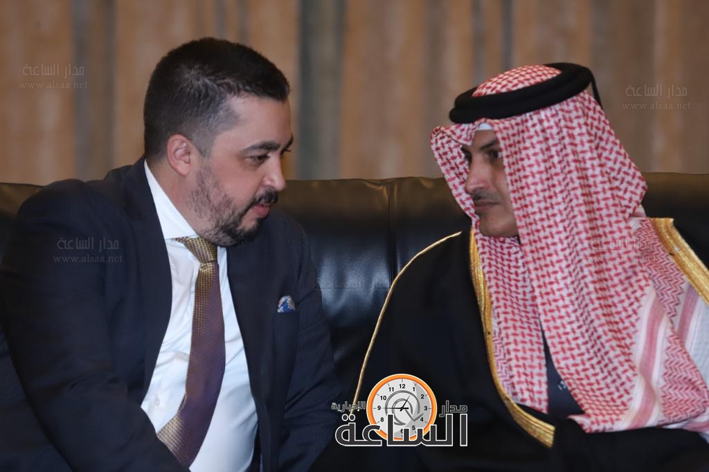 Madar Al-Saa Images 0.607580847506742