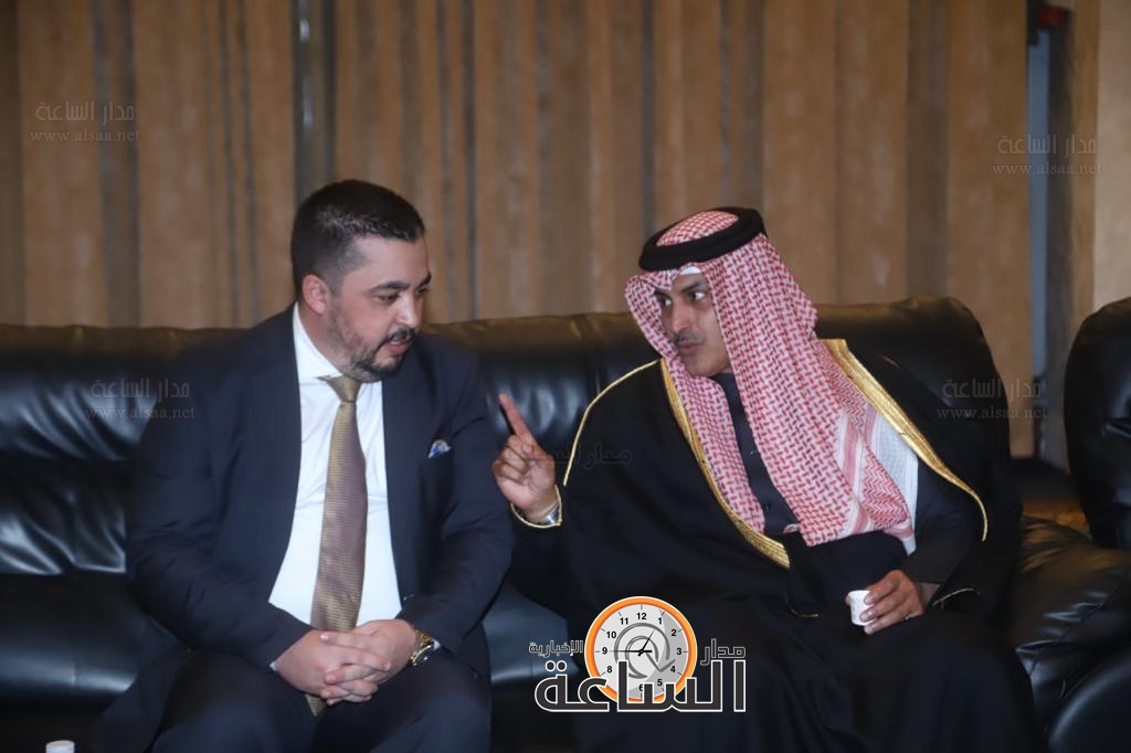 Madar Al-Saa Images 0.6492735642235417