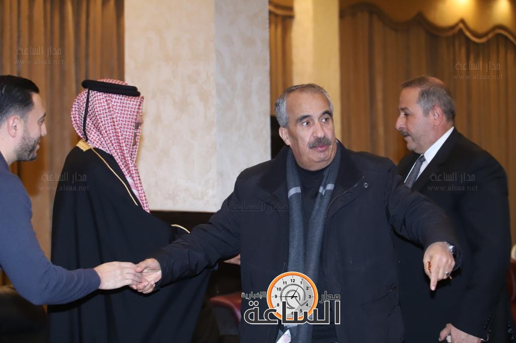 Madar Al-Saa Images 0.8775579338222801