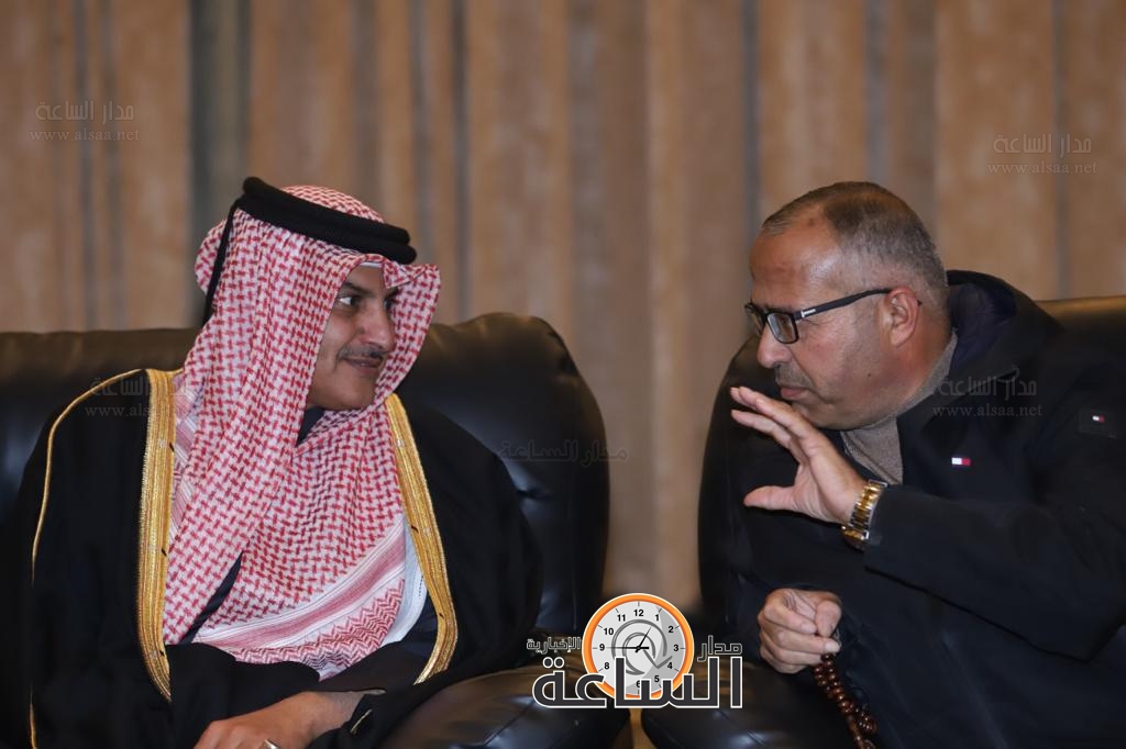 Madar Al-Saa Images 0.31403481377039566