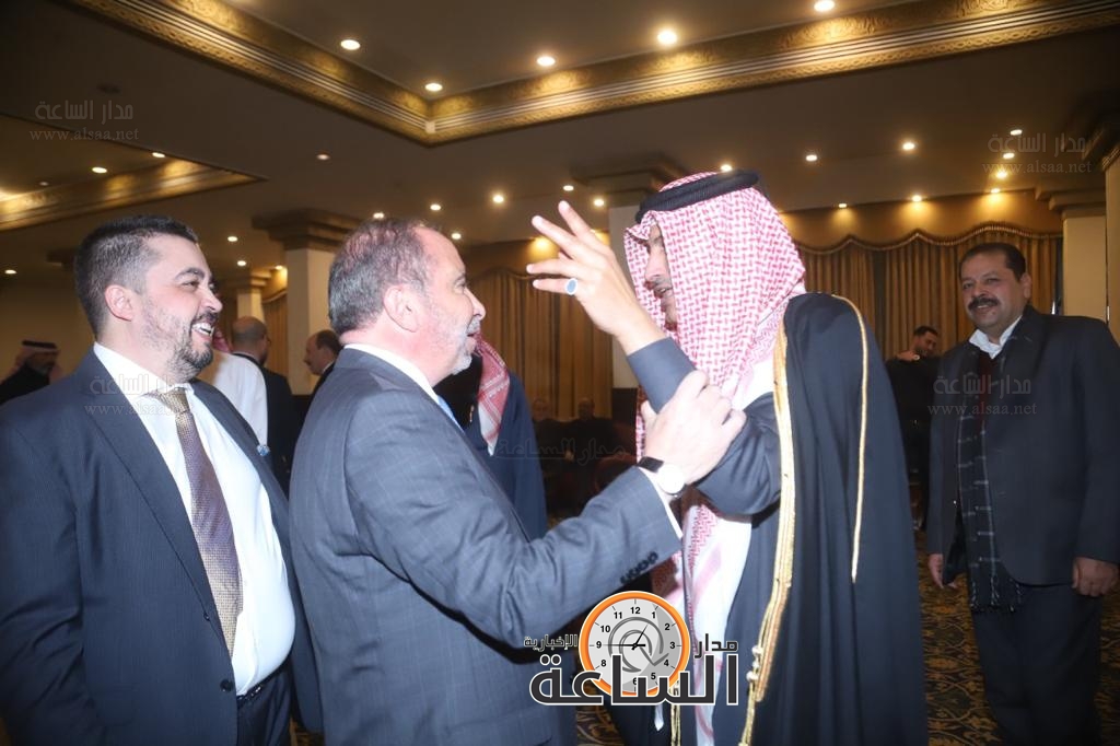 Madar Al-Saa Images 0.4263681850839738