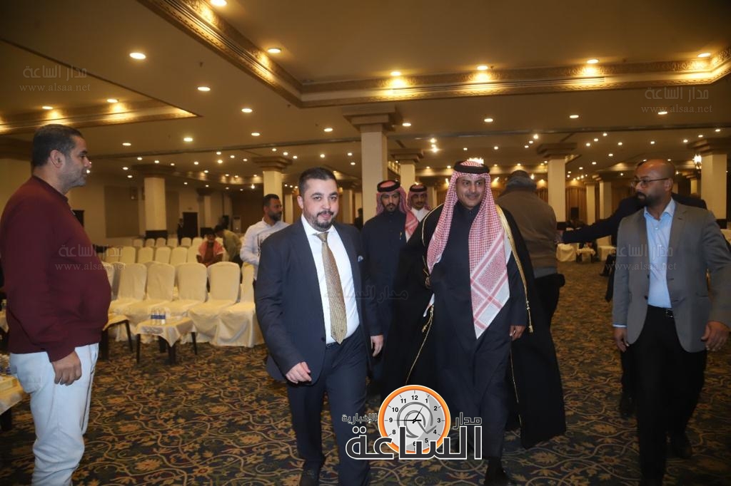 Madar Al-Saa Images 0.2535850838101651