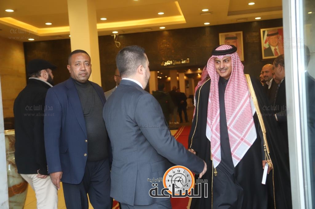 Madar Al-Saa Images 0.7917837270049981