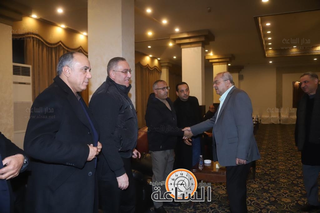 Madar Al-Saa Images 0.4391672218265519