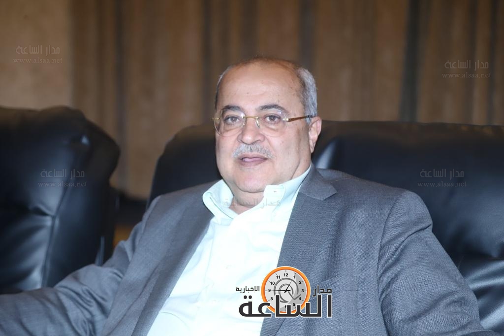 Madar Al-Saa Images 0.8660688357977171