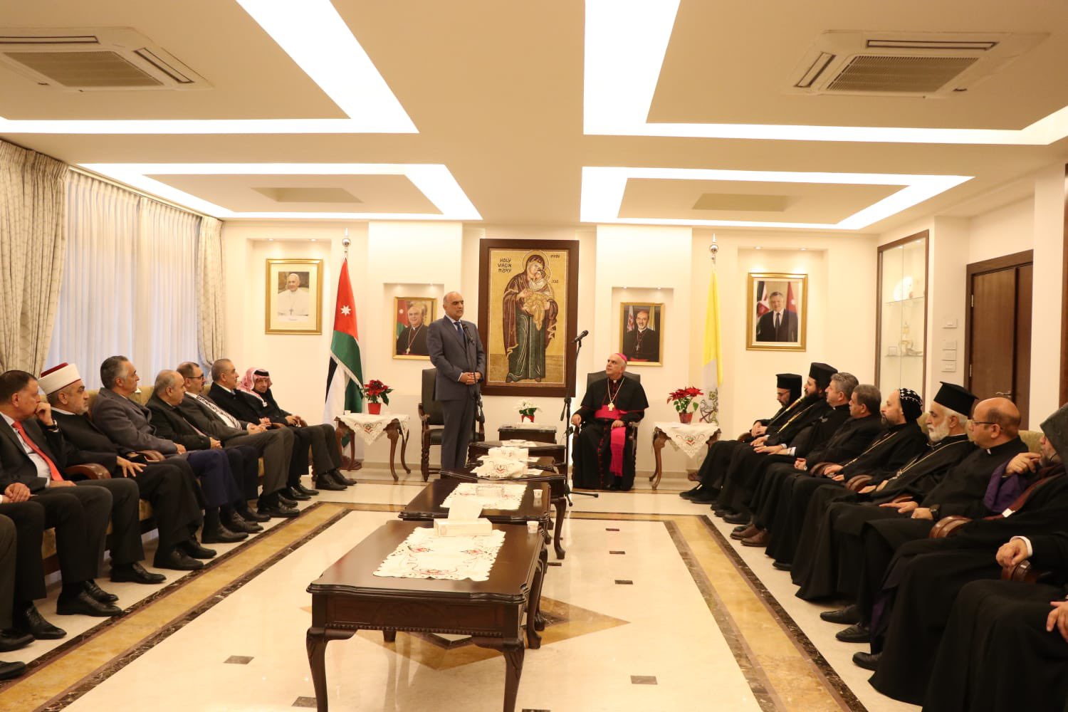 Madar Al-Saa Images 0.045174987850320925