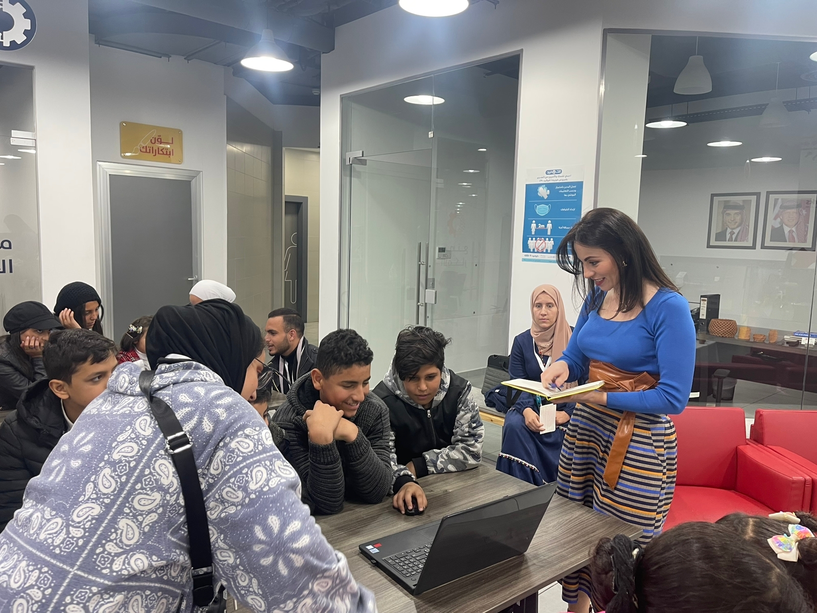 Madar Al-Saa Images 0.9662133234916542