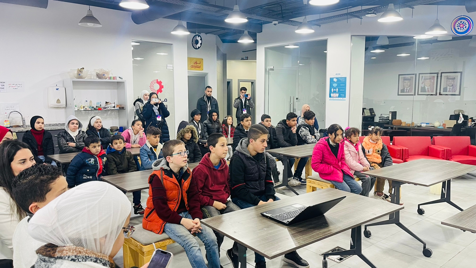 Madar Al-Saa Images 0.28276559241488997