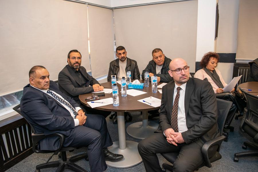 Madar Al-Saa Images 0.10244045802531776