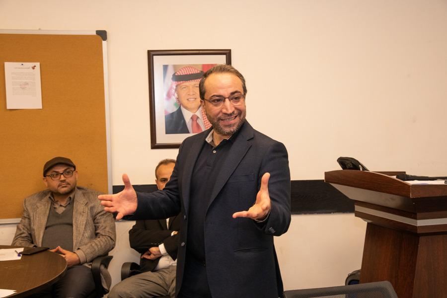 Madar Al-Saa Images 0.9246422262605591