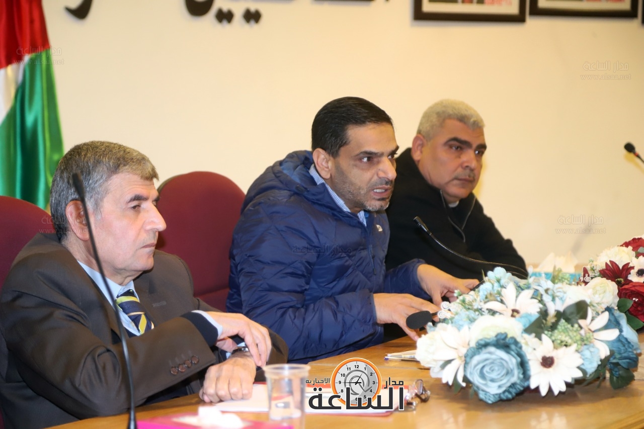 Madar Al-Saa Images 0.8249648173004921