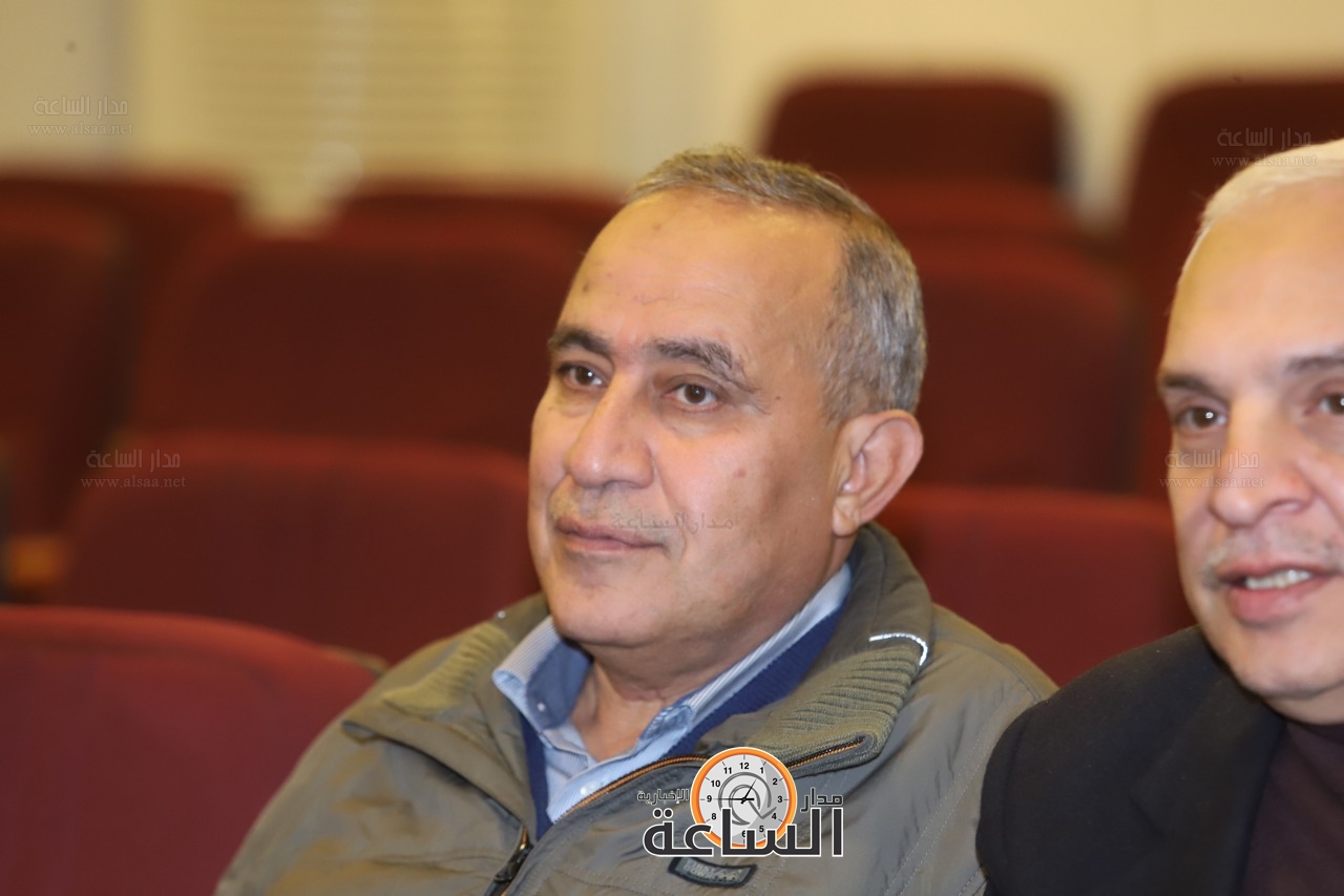 Madar Al-Saa Images 0.4198782325291124