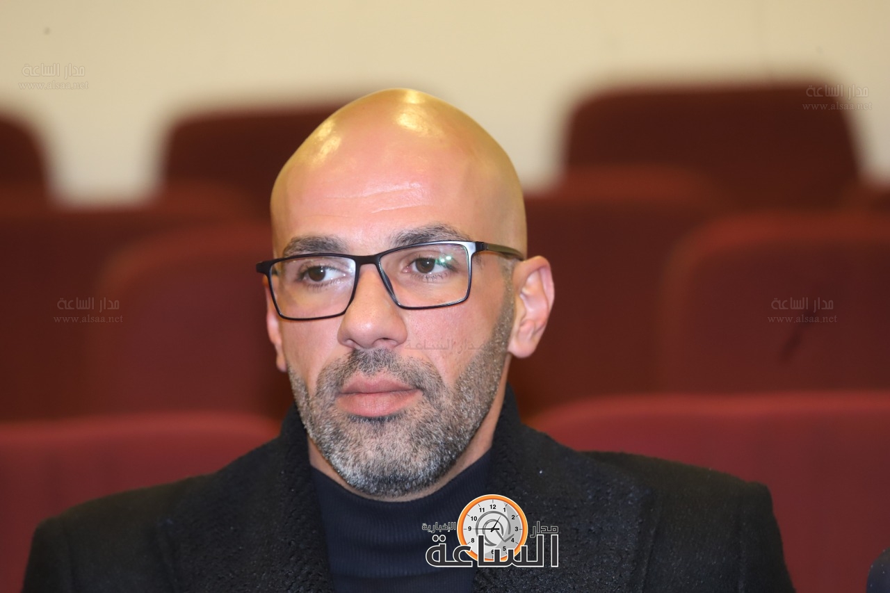 Madar Al-Saa Images 0.3976613235747537