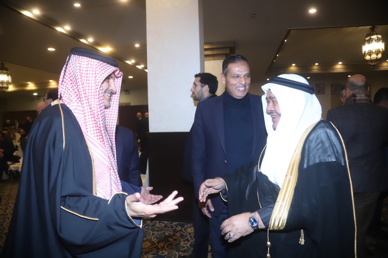 Madar Al-Saa Images 0.6711706901916041