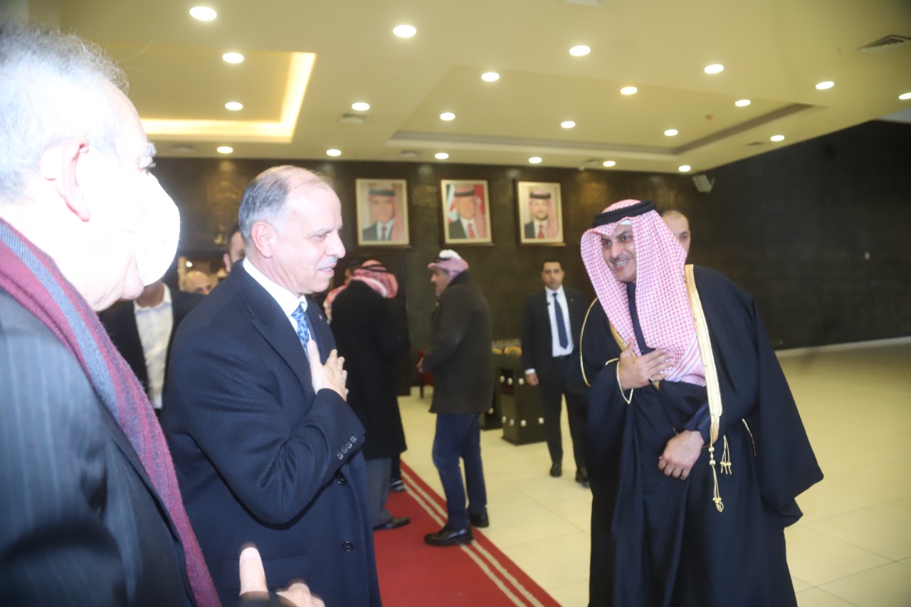 Madar Al-Saa Images 0.27996930927217967