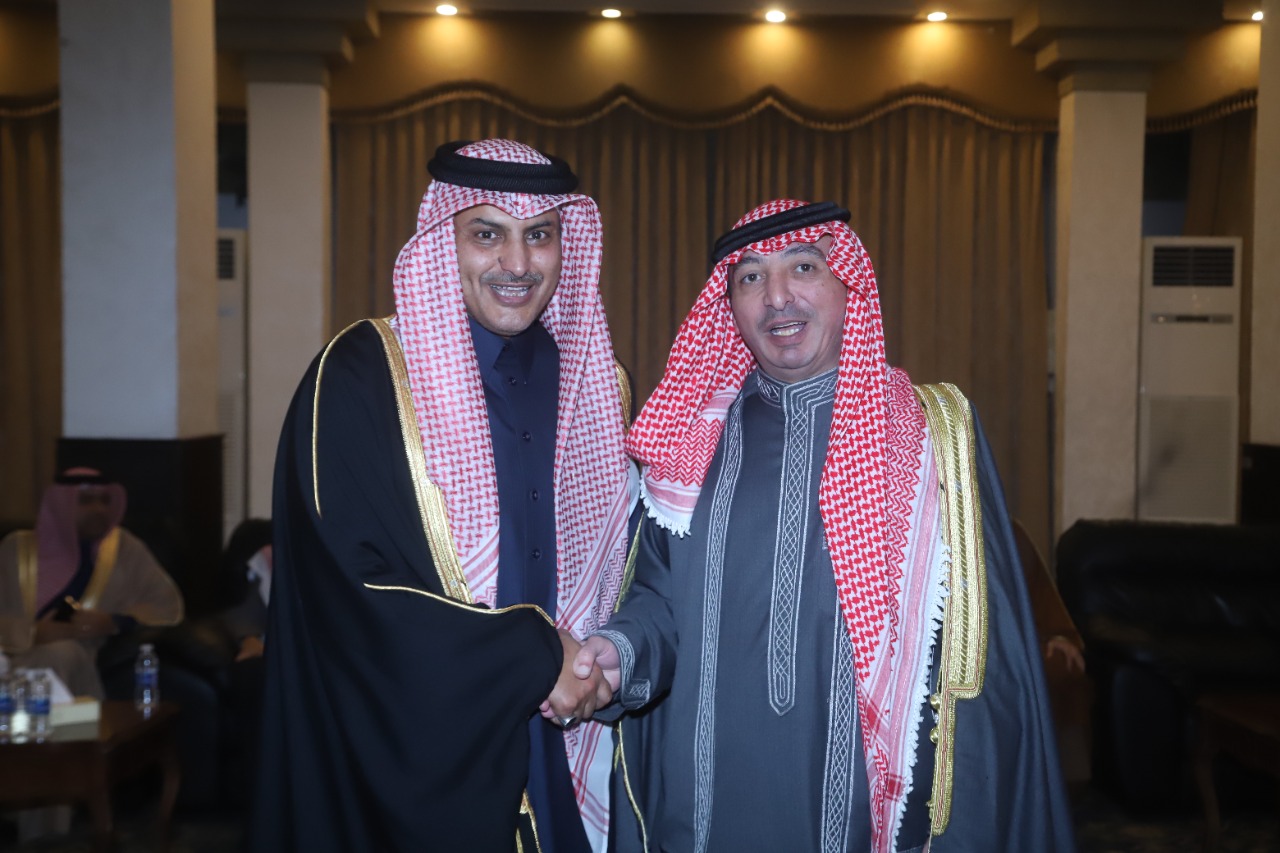 Madar Al-Saa Images 0.7189528791617131