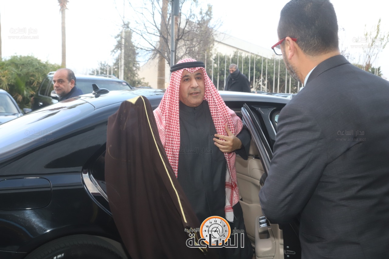 Madar Al-Saa Images 0.09887567151846044