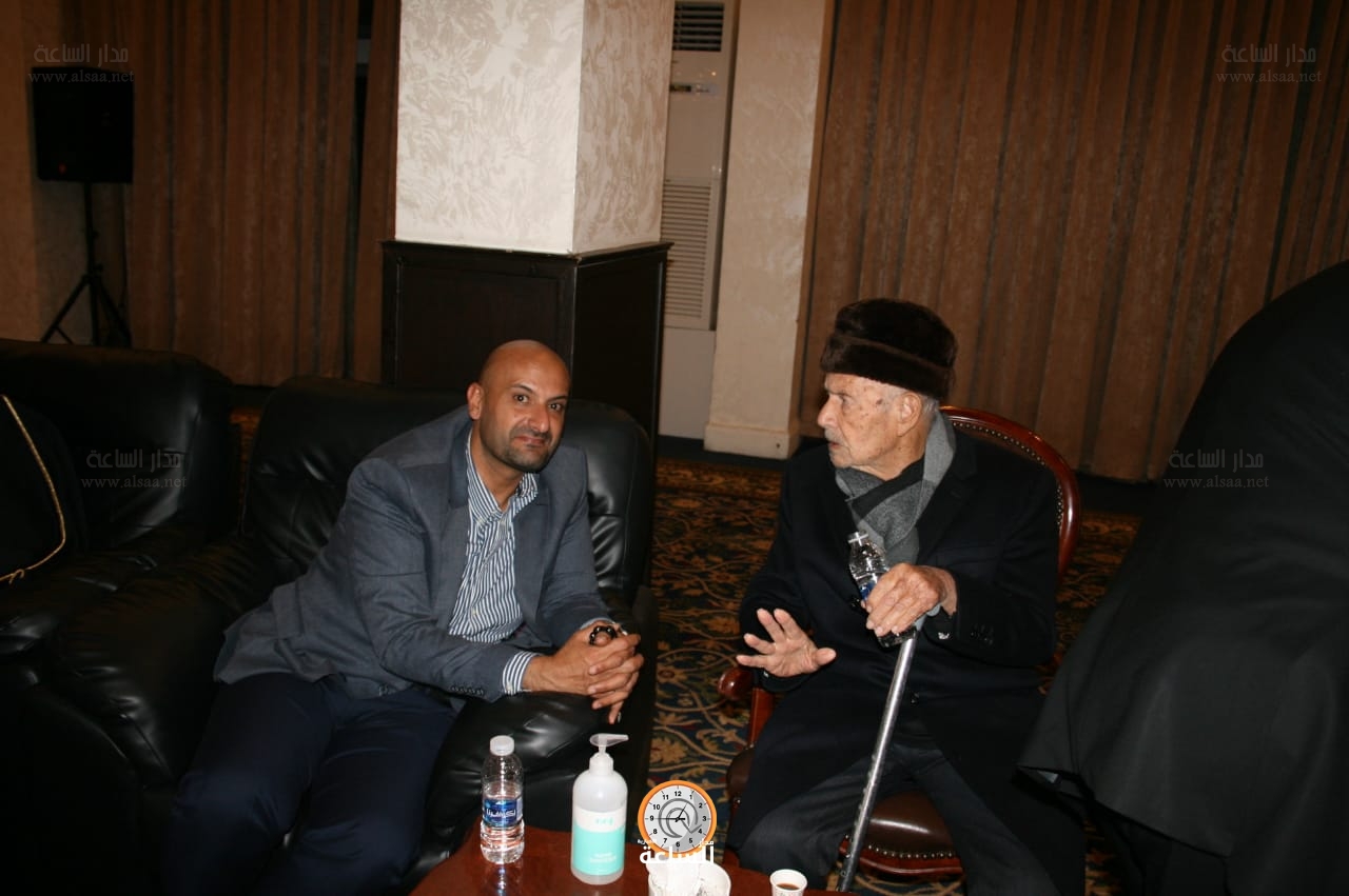 Madar Al-Saa Images 0.09033677709856947