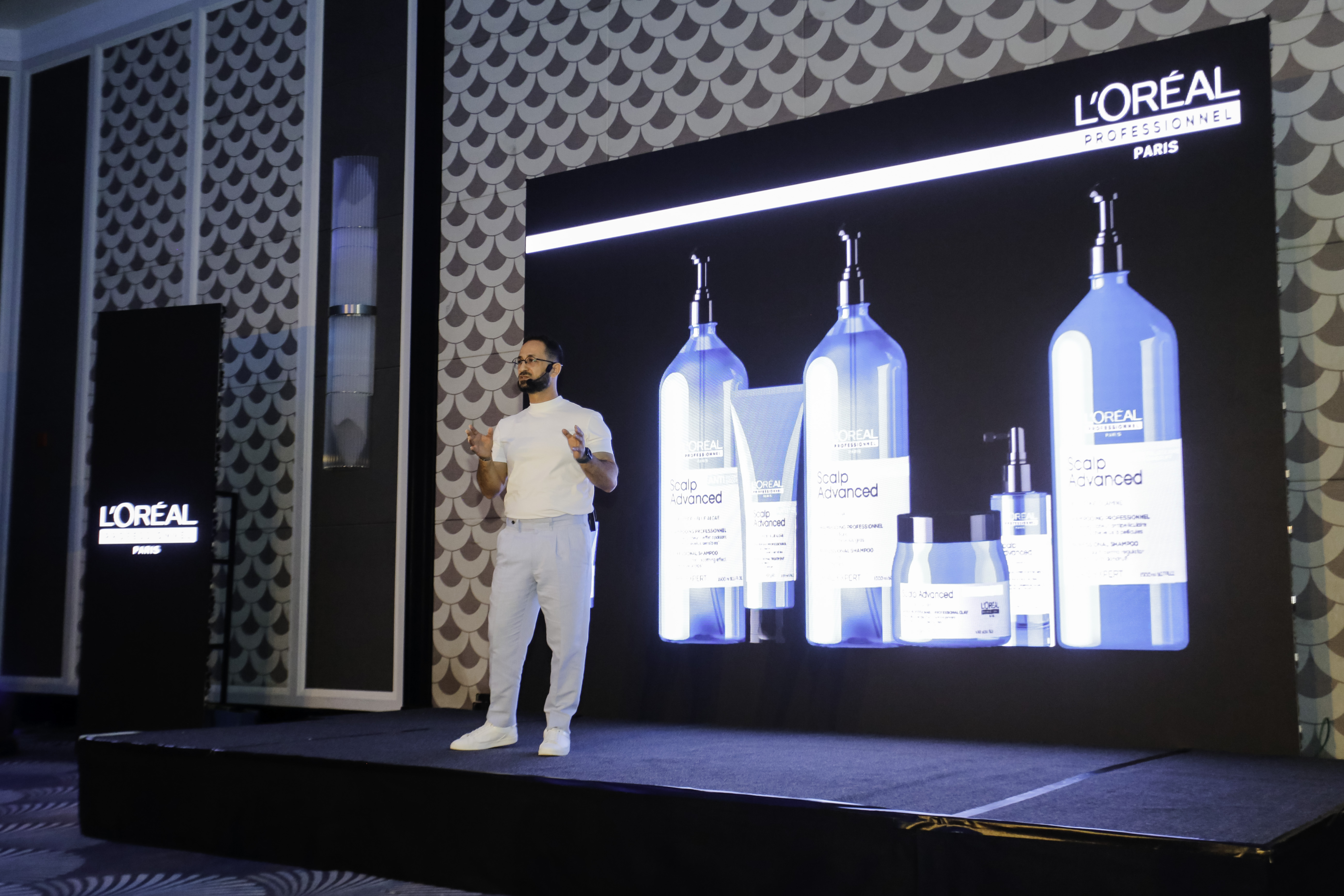 Madar Al-Saa Images 0.11538907902851969