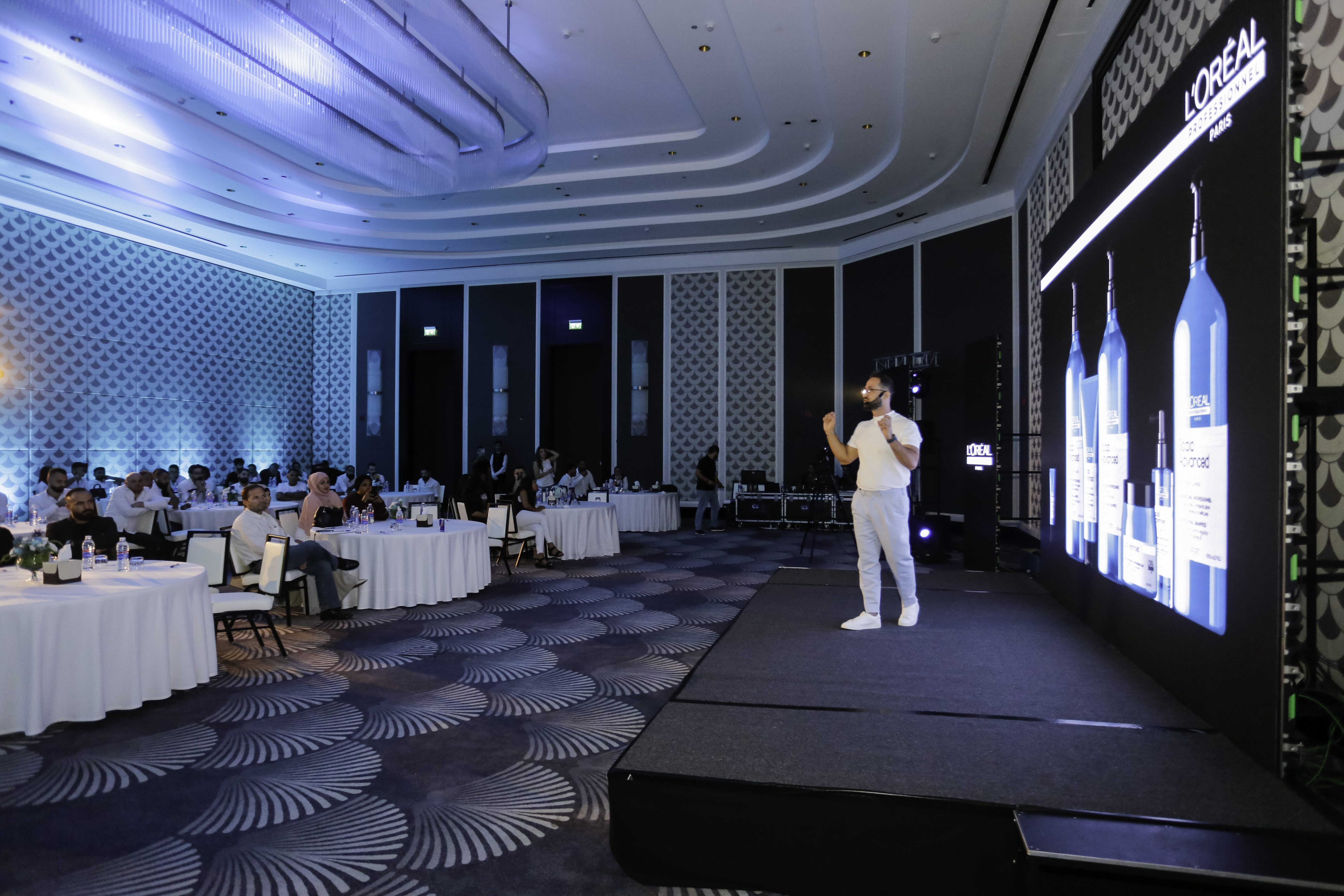 Madar Al-Saa Images 0.7069808819413659