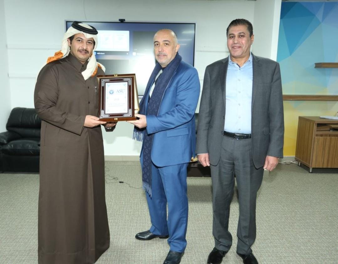 Madar Al-Saa Images 0.12353096732101698