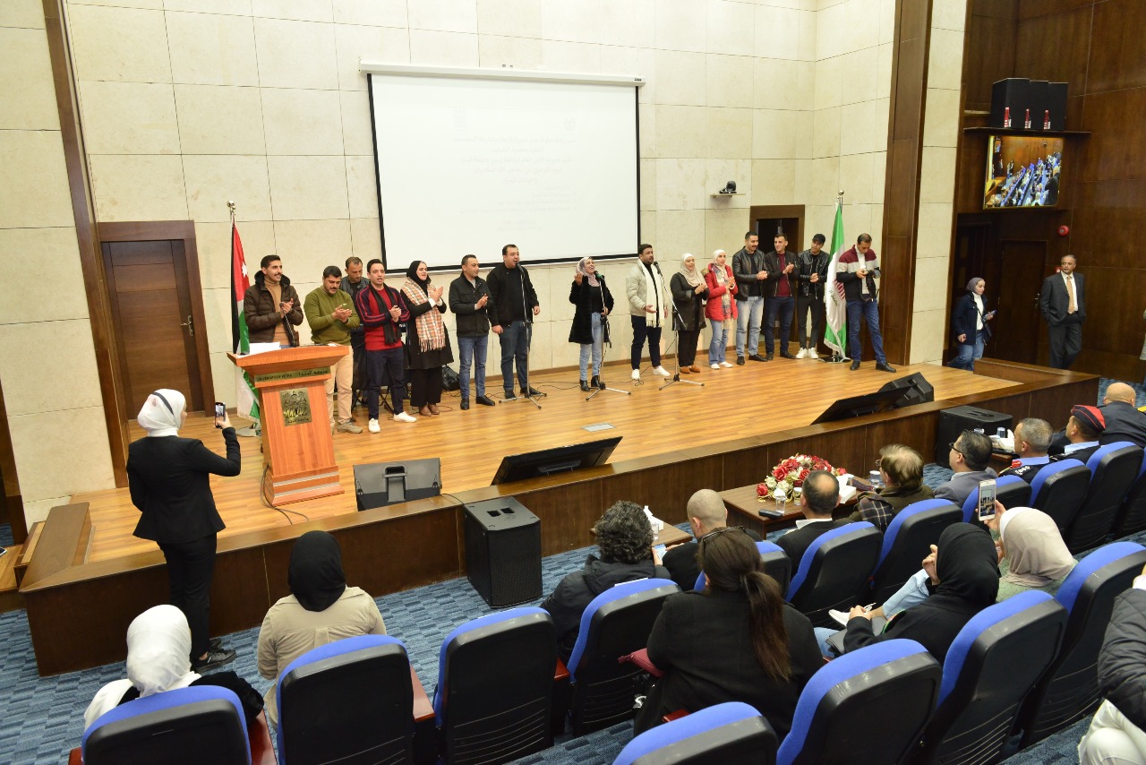 Madar Al-Saa Images 0.3908999126205377