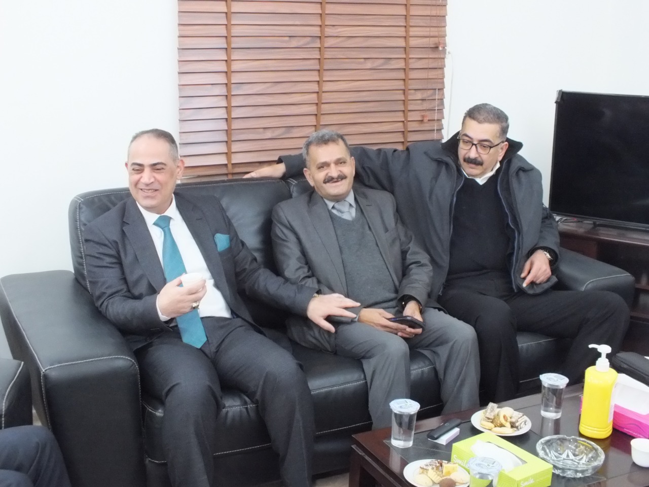 Madar Al-Saa Images 0.9603849276250835