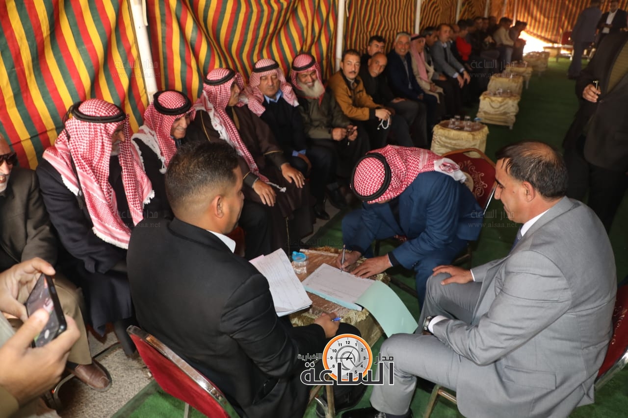 Madar Al-Saa Images 0.48841221427322645