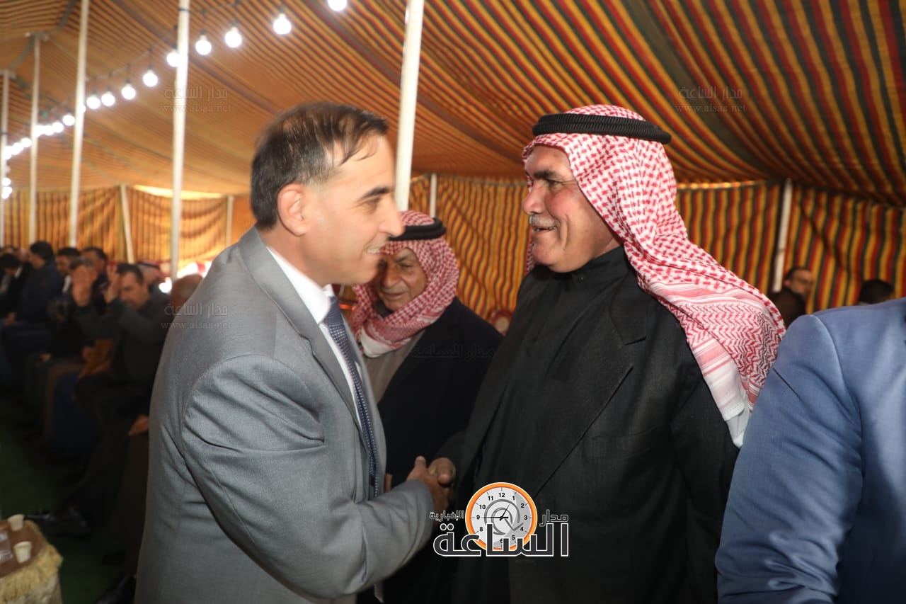 Madar Al-Saa Images 0.4201368408199807