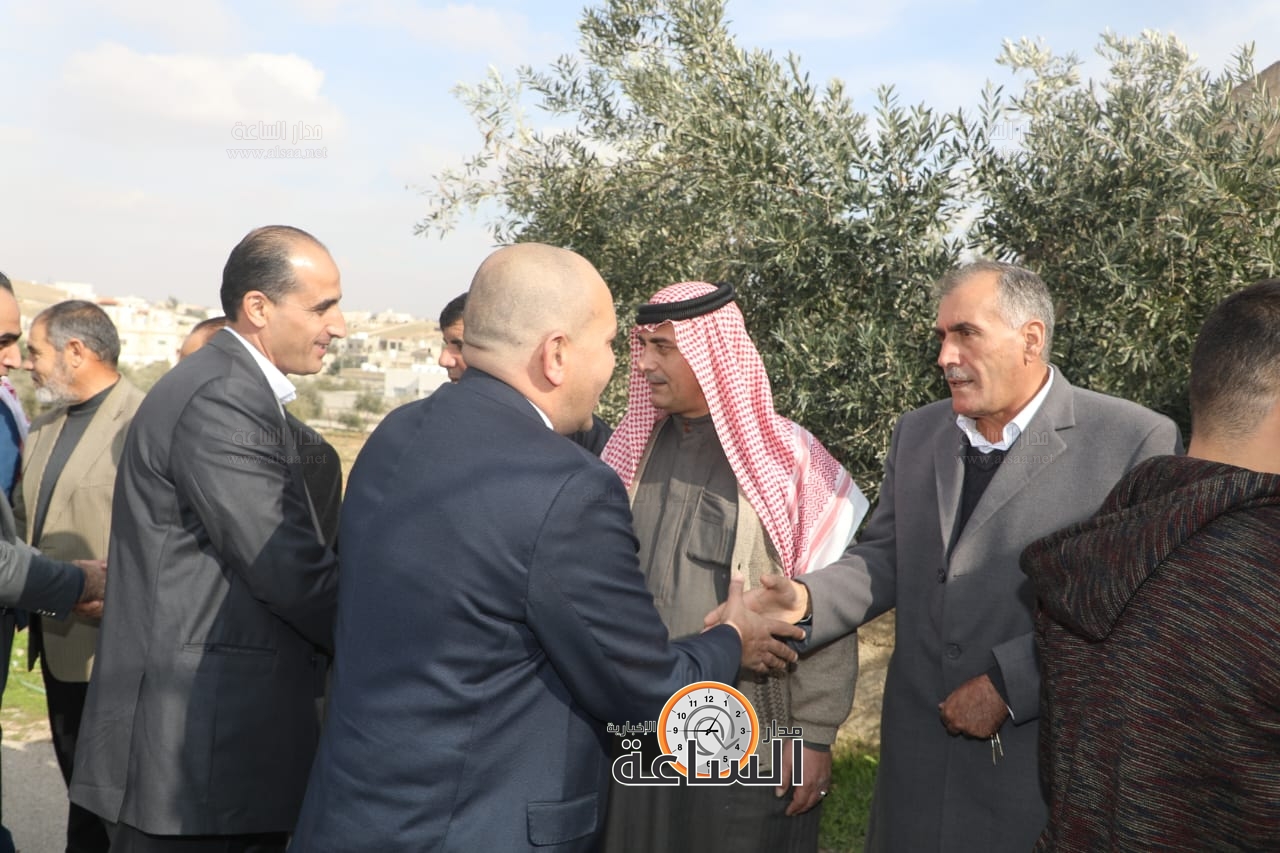 Madar Al-Saa Images 0.5074400005704399
