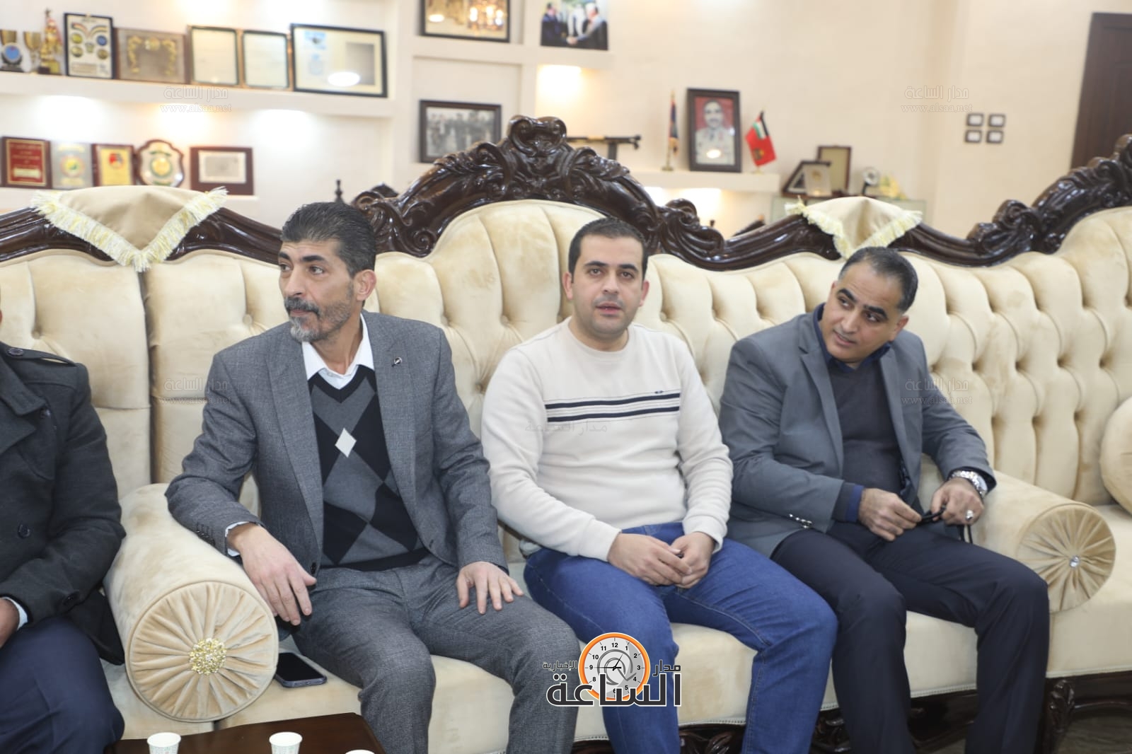 Madar Al-Saa Images 0.05409307026914523