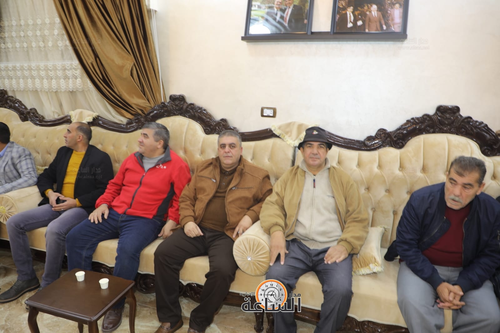 Madar Al-Saa Images 0.677550603565062