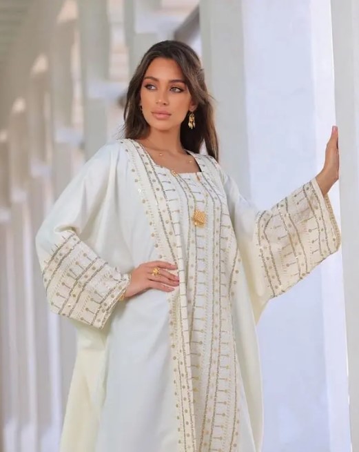 إيفلين خليفة