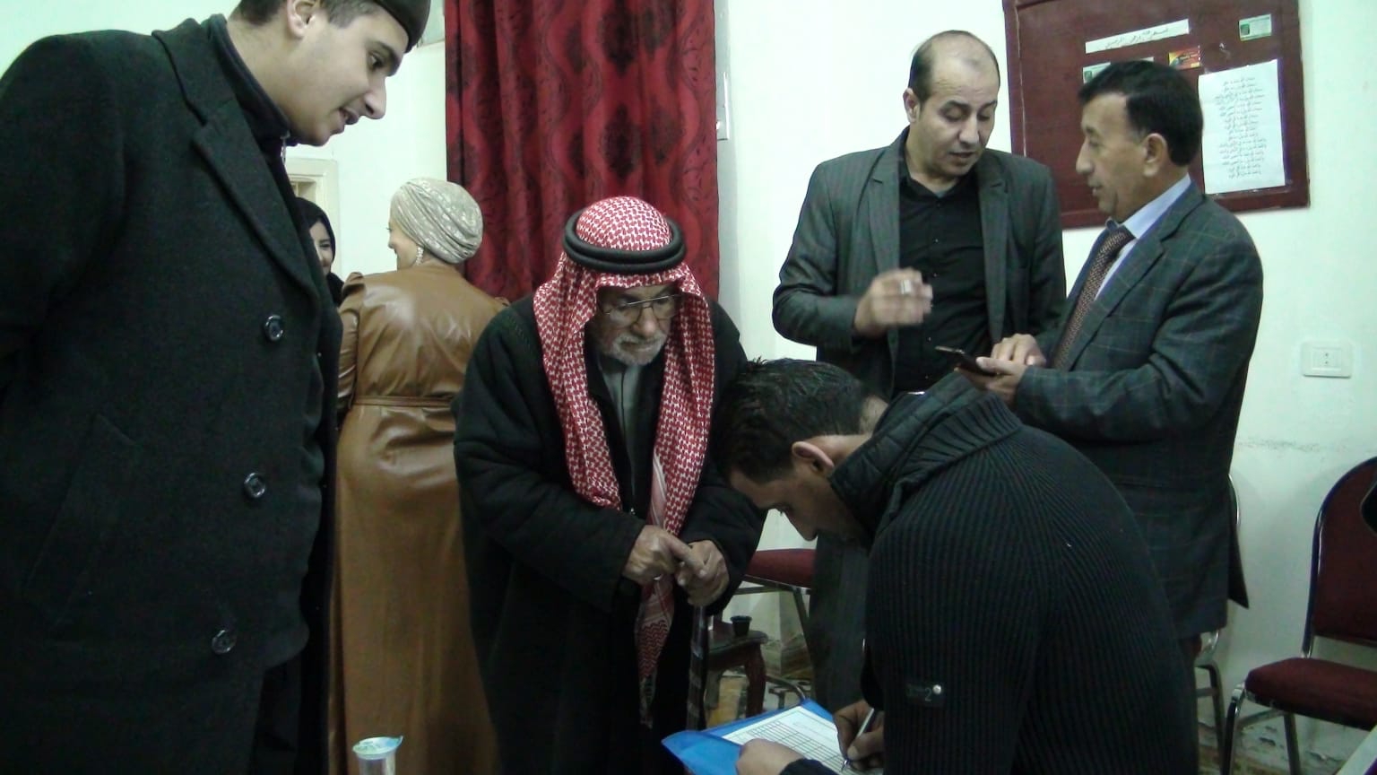 Madar Al-Saa Images 0.9898564829719121