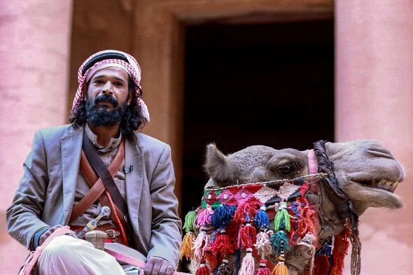 Madar Al-Saa Images 0.5994222674121545