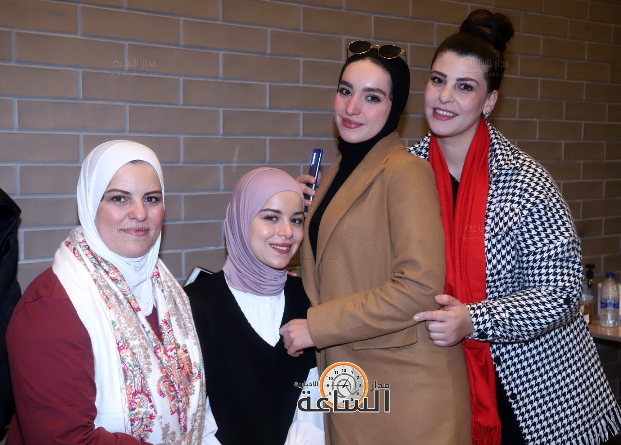 Madar Al-Saa Images 0.22890156319257637