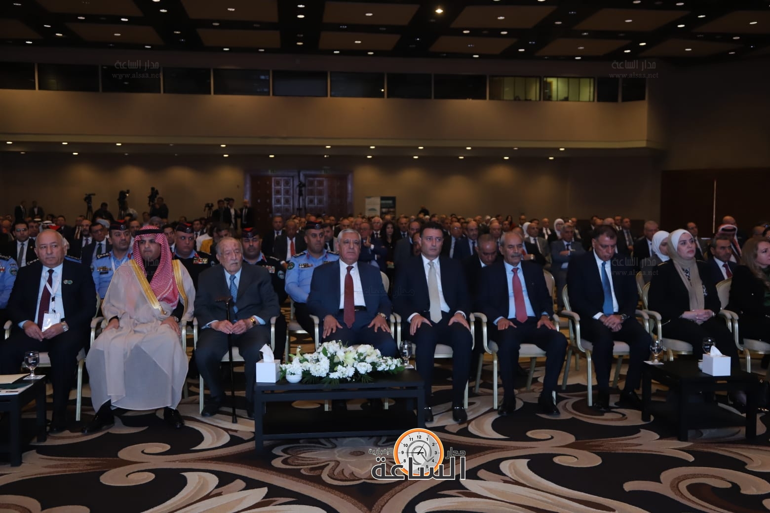 Madar Al-Saa Images 0.5380336297272602