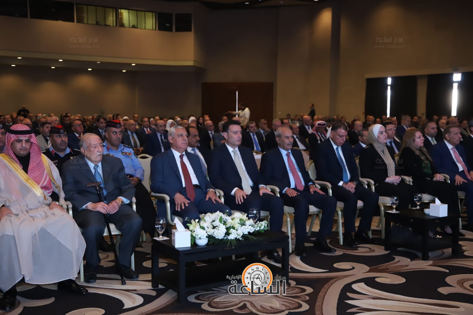 Madar Al-Saa Images 0.7061435909995009