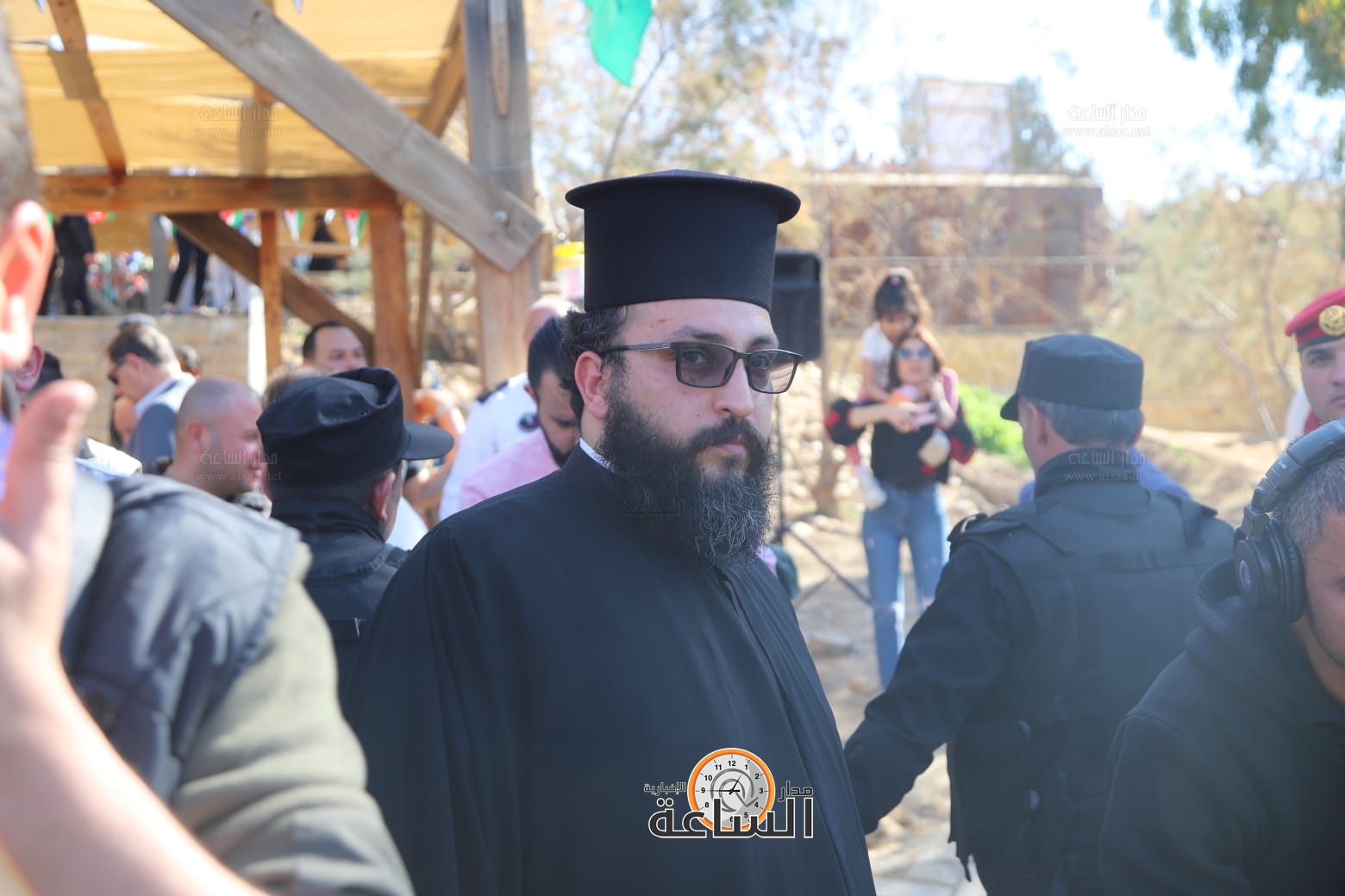 Madar Al-Saa Images 0.013056721492734513