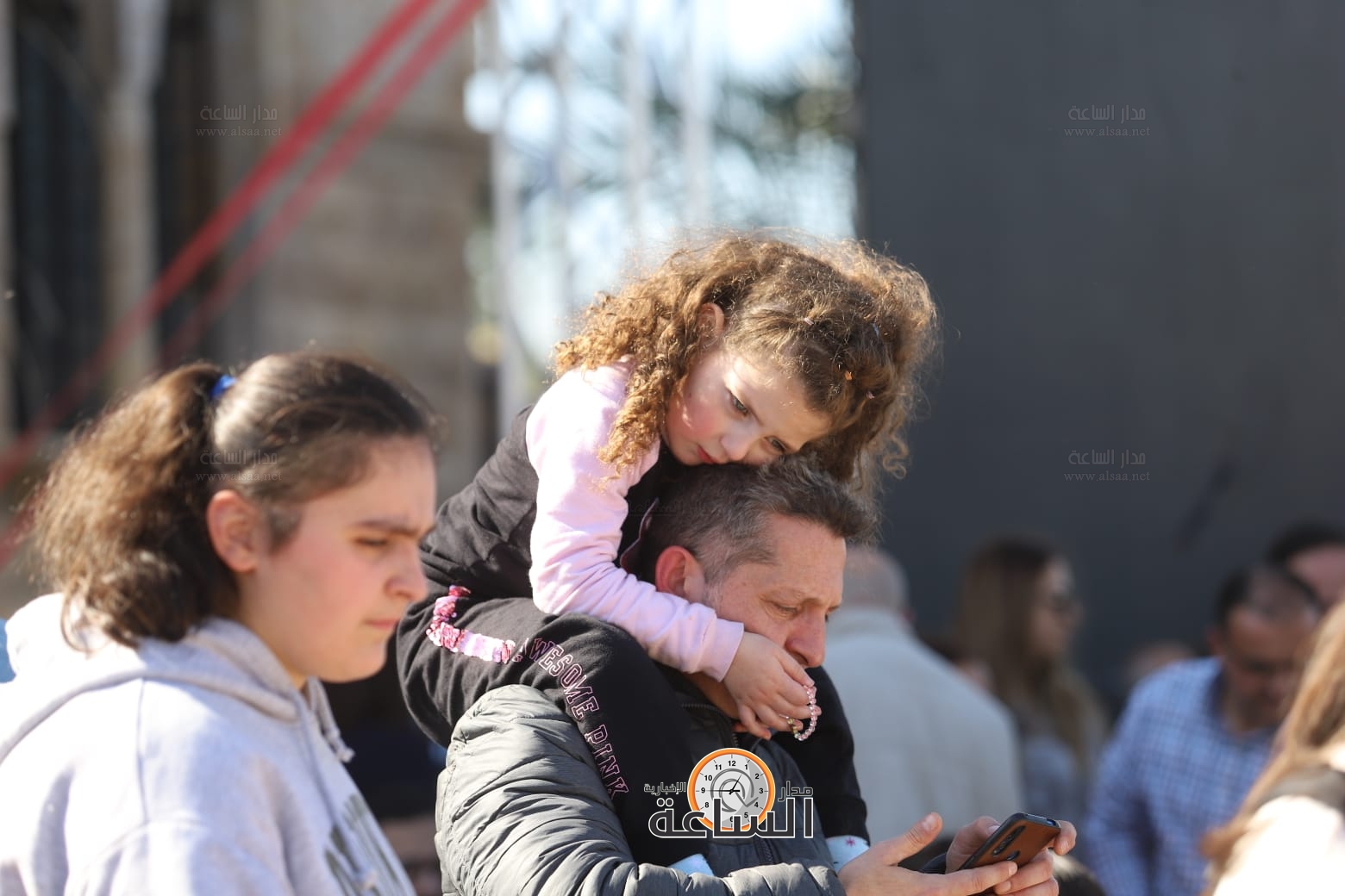 Madar Al-Saa Images 0.8635813574976445