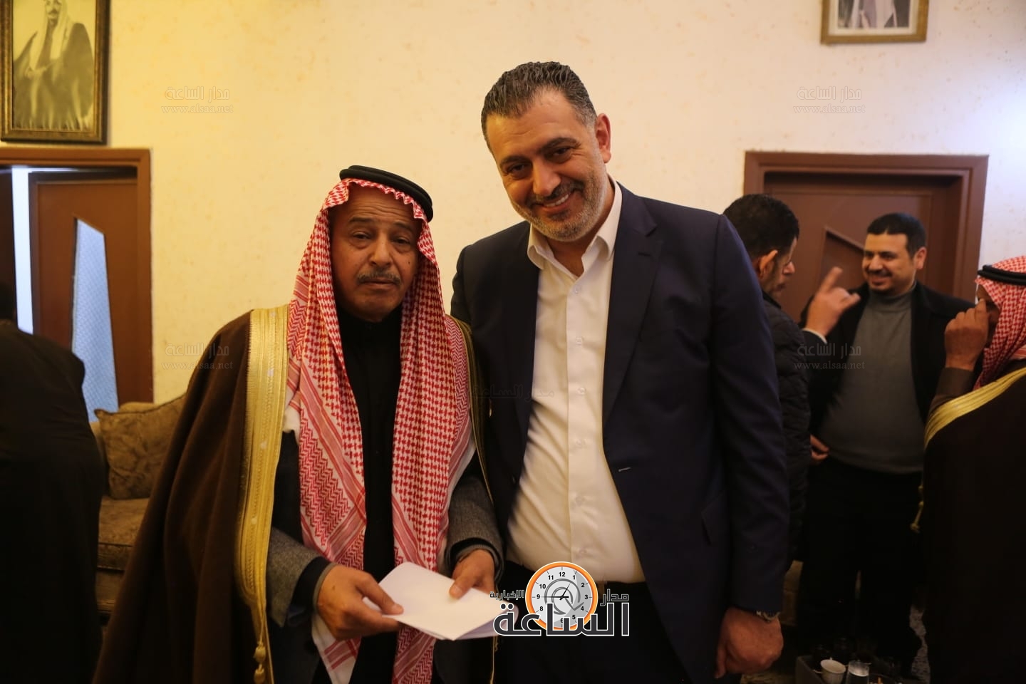 Madar Al-Saa Images 0.6574533571208461