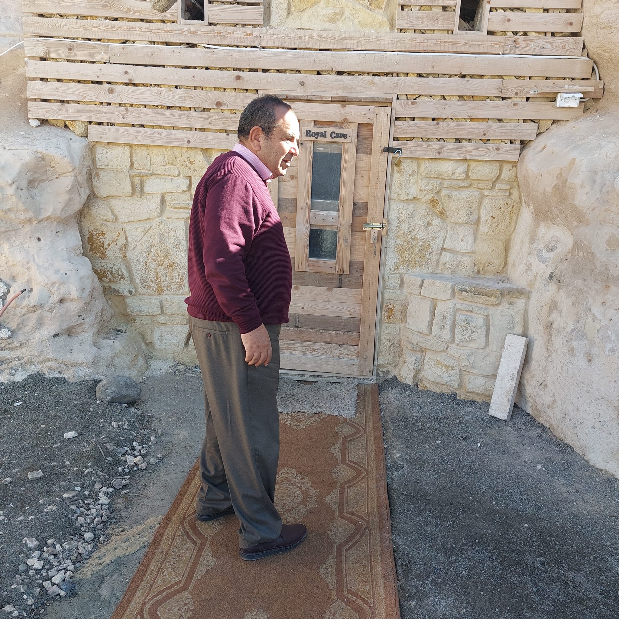 Madar Al-Saa Images 0.35249469447262705