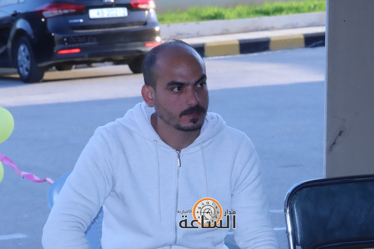 Madar Al-Saa Images 0.8268650011803975