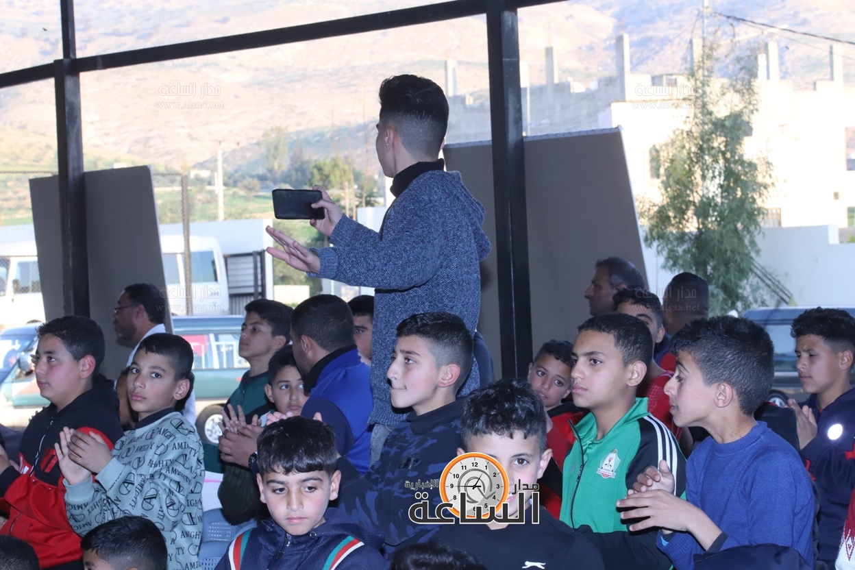 Madar Al-Saa Images 0.7316664216427373